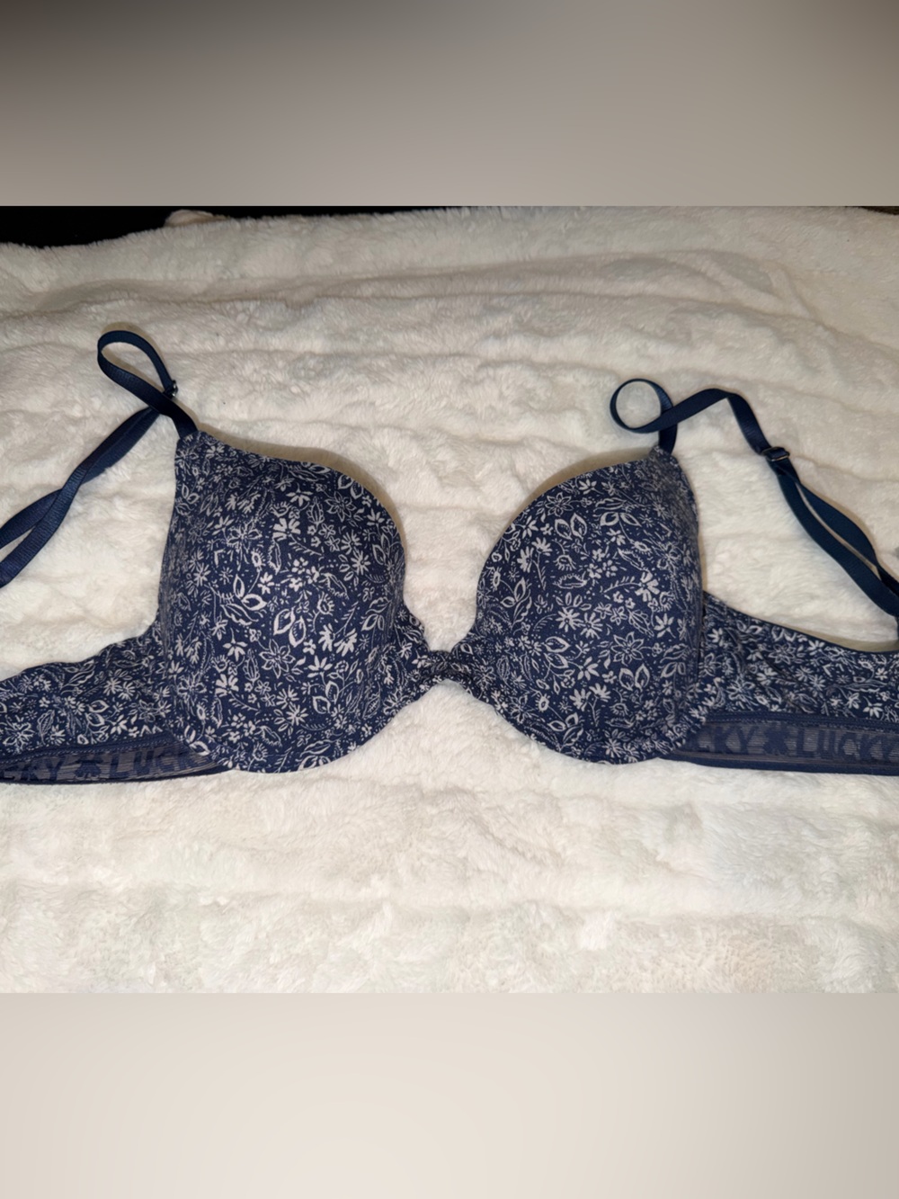 Women's Navy Floral Underwire Bra - Comfortable Everyday Support
